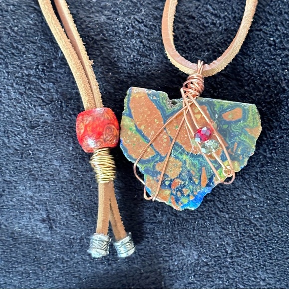 Artisan Wire Wrapped Jasper Bold Stone Pendant Necklace Handmade on Leather Cord - Picture 6 of 10